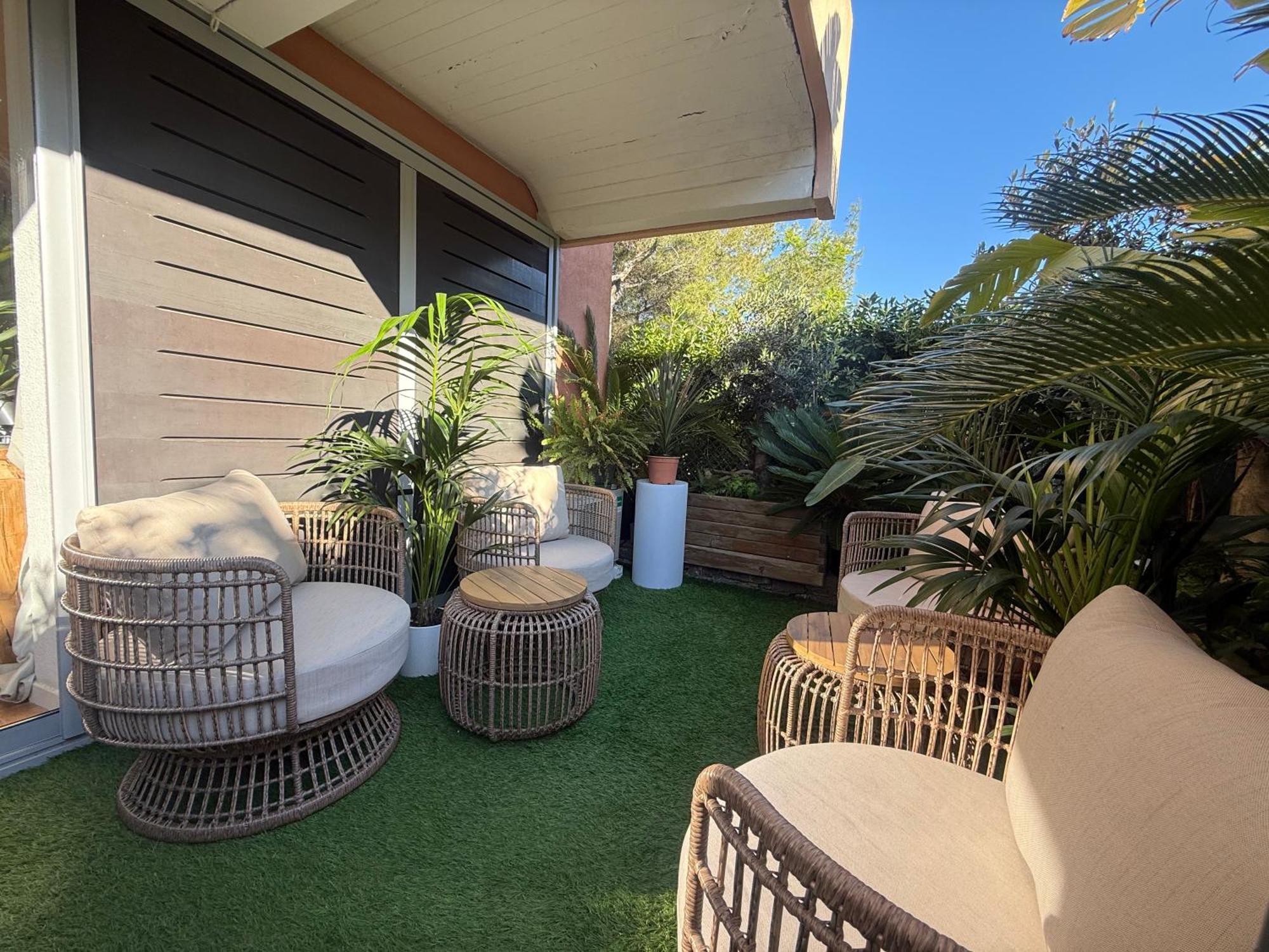 Le Bailli Saint Tropez Apartment Bagian luar foto